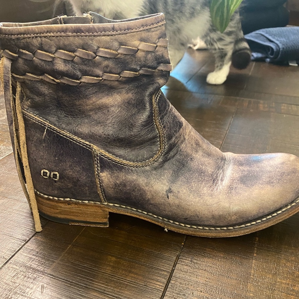 Bed Stu boots size 10